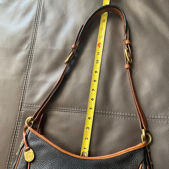 VTG 80s Dooney & Bourke Authentic Leather DB Fob Crescent Hobo Bag Black Tan OS - Picture 13 of 16